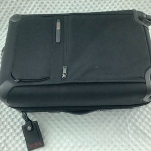 Tumi Continental 4 Wheeled Carry-On Luggage